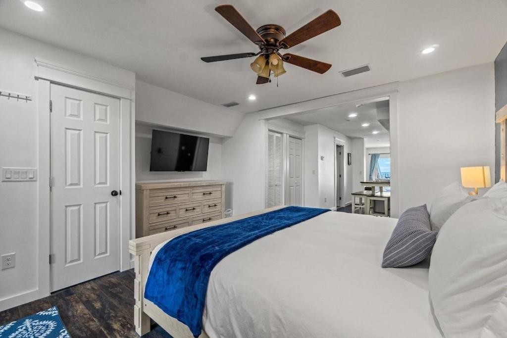 Newly Remodeled Beachfront Townhome - Sleeps 14 Panama City Beach Bagian luar foto