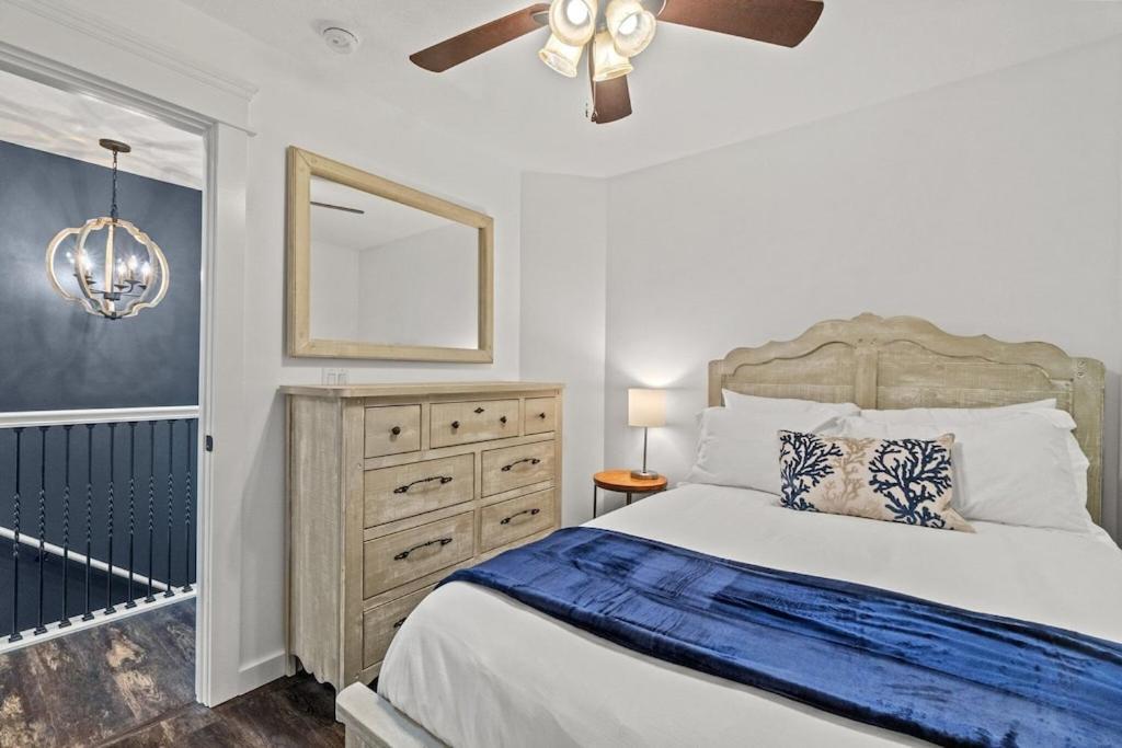 Newly Remodeled Beachfront Townhome - Sleeps 14 Panama City Beach Bagian luar foto